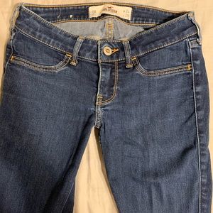 HOLLISTER SKINNY JEANS